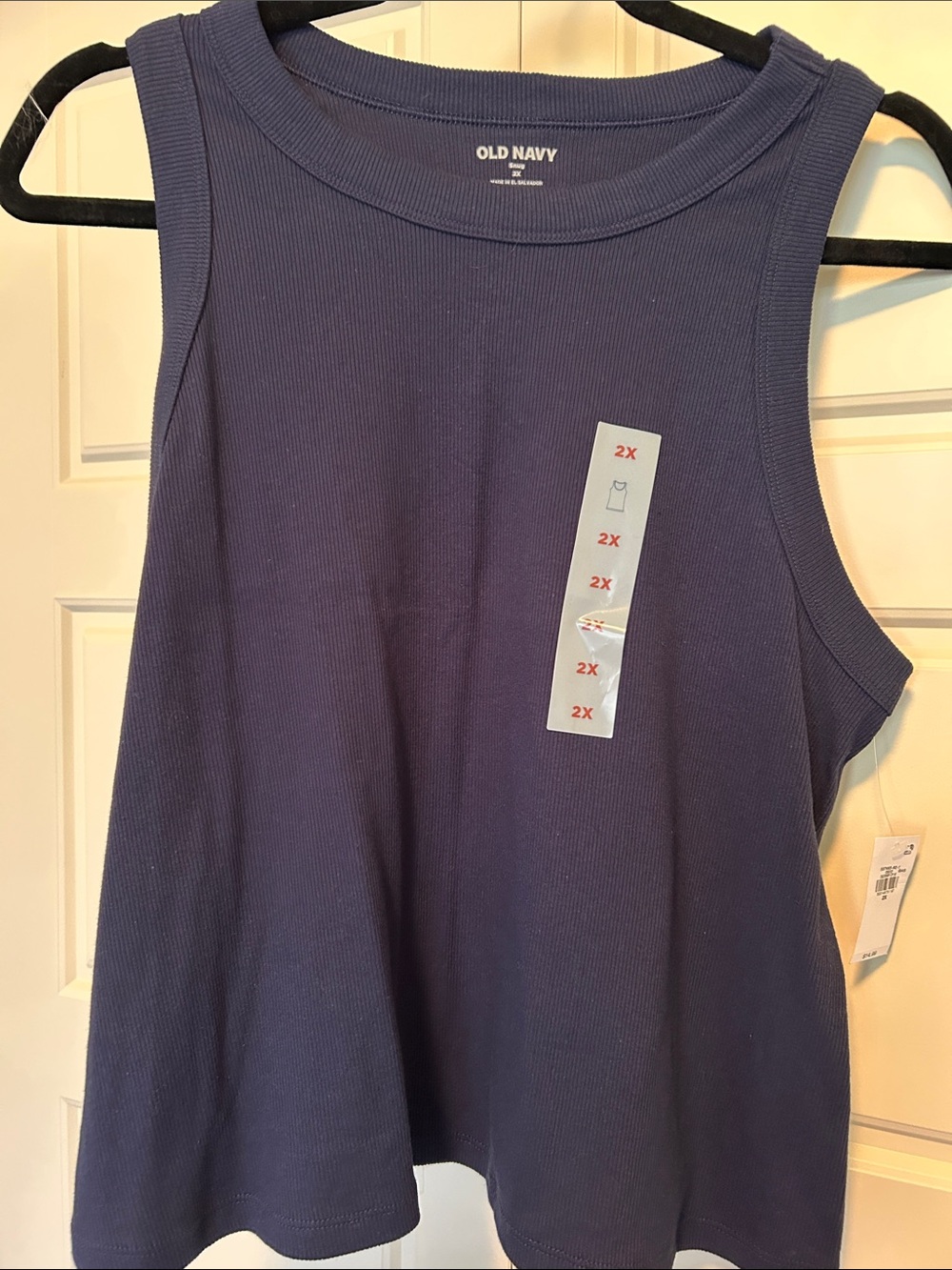 Old Navy Women’s Navy Ribbed Tank Top